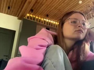 Screenshot from nickastrong webcams