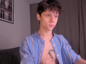 Screenshot from nicky_neal webcams