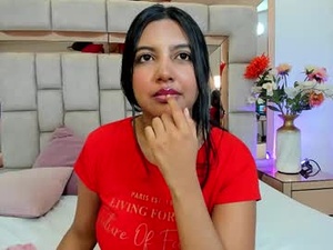 Screenshot from nicole_fisherr webcams