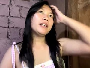 Screenshot from nicollesaini webcams