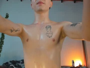 Screenshot from niico_18 webcams