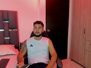 Screenshot from noah_corvelle webcams