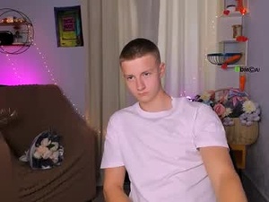 Screenshot from noah_nero webcams