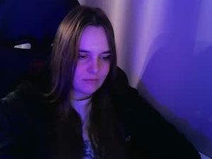 Screenshot from noir_ember_ webcams