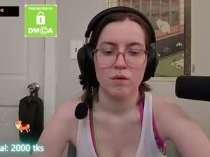 Screenshot from novaskyerodriguez webcams