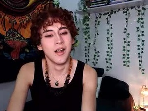 Screenshot from noynxz webcams