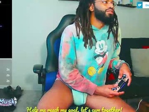 Screenshot from nuttyxmusk webcams