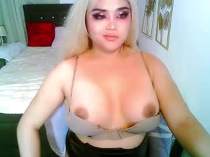 Screenshot from ofelia_pecka webcams