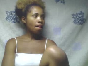 Screenshot from olida08 webcams