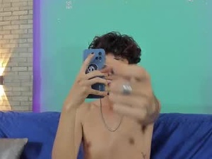 Screenshot from oliver_fast_ webcams