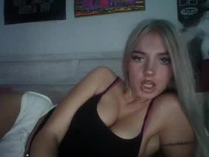 Screenshot from oliviacarterrr webcams