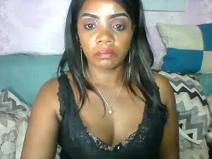 Screenshot from olivienne webcams