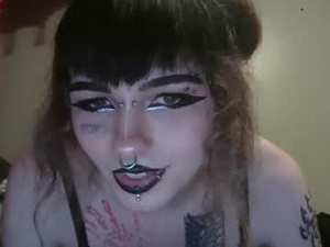 Screenshot from onyx_black666 webcams