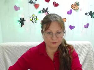 Screenshot from oovanessahotts webcams