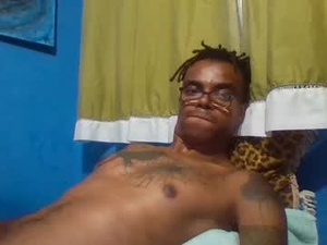 Screenshot from opree_pirocudo webcams
