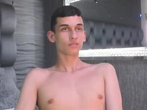 Screenshot from owen_stone1 webcams