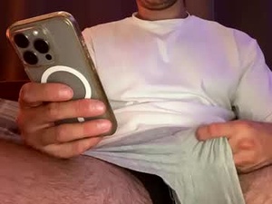 Screenshot from owsecret webcams