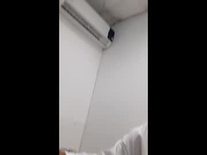 Screenshot from papi2525 webcams