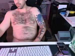 Screenshot from papiiiichampon webcams