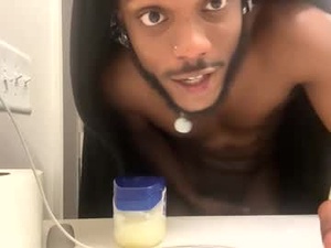 Screenshot from pay2stroke webcams