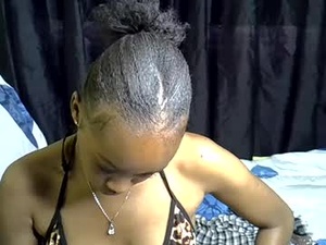 Screenshot from pearlprettier webcams