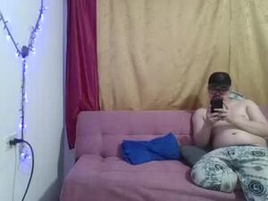 Screenshot from pecadodulce webcams