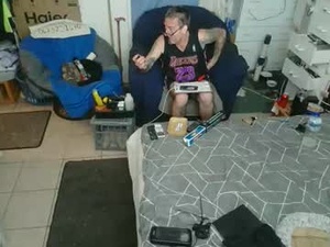 Screenshot from peety779677 webcams