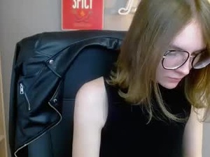 Screenshot from penny_lust webcams