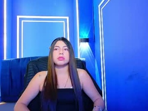 Screenshot from perla_aa webcams
