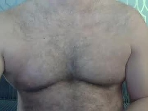 Screenshot from pete353535 webcams