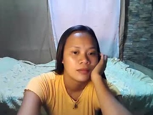 Screenshot from petite_asian24 webcams