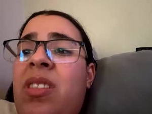 Screenshot from petitegirl809 webcams