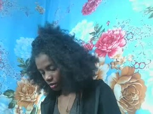 Screenshot from phaosiiia webcams