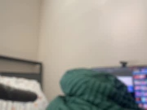 Screenshot from phatboomx webcams