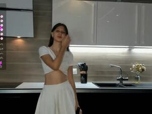 Screenshot from philomenagroomes webcams