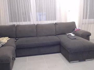 Screenshot from phom0bee webcams