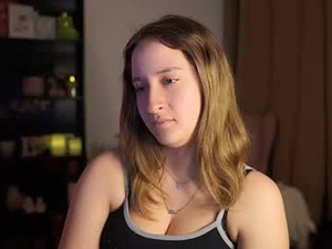 Screenshot from pimkietits webcams