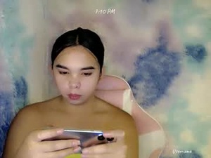 Screenshot from pinay_goddess21 webcams