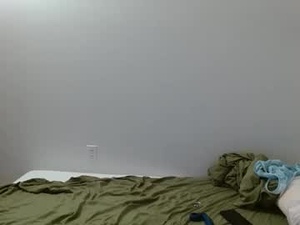 Screenshot from pinkylovefox webcams