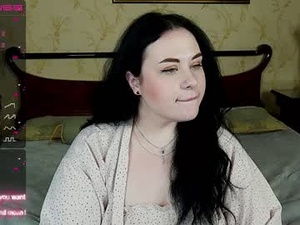 Screenshot from pollyhollyy webcams