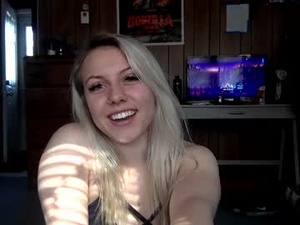 Screenshot from povkingx webcams