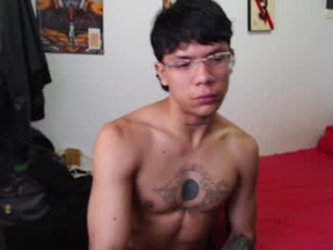 Screenshot from ppablo_420 webcams