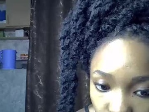 Screenshot from pretty_jazmine webcams