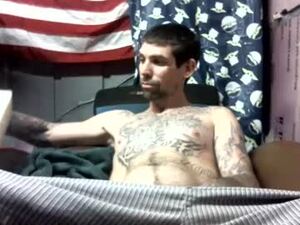 Screenshot from prettyboytatted69 webcams