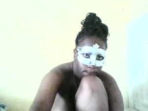 Screenshot from prettysav2 webcams