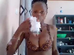 Screenshot from prettywendy21 webcams
