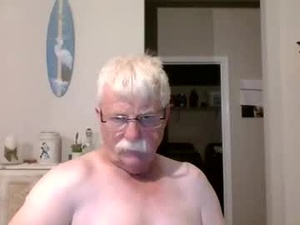 Screenshot from purpleshroom webcams