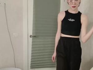 Screenshot from pussy_without_pussy webcams