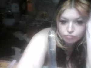 Screenshot from queeeendeepthrot webcams