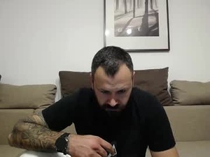 Screenshot from queen_bj19 webcams
